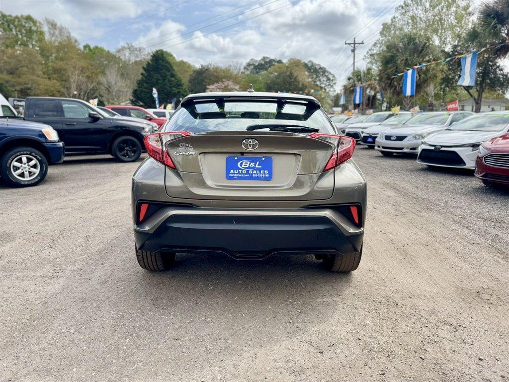 2021 Bronze /Black Toyota C-HR (JTNKHMBX6M1) with an 2.0l I-4 EFI Dohc 2.0l engine, Automatic transmission, located at 745 East Steele Rd., West Columbia, SC, 29170, (803) 755-9148, 33.927212, -81.148483 - Photo#4