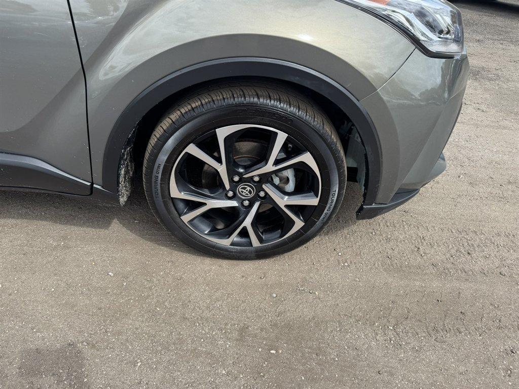 2021 Bronze /Black Toyota C-HR (JTNKHMBX6M1) with an 2.0l I-4 EFI Dohc 2.0l engine, Automatic transmission, located at 745 East Steele Rd., West Columbia, SC, 29170, (803) 755-9148, 33.927212, -81.148483 - Photo#26