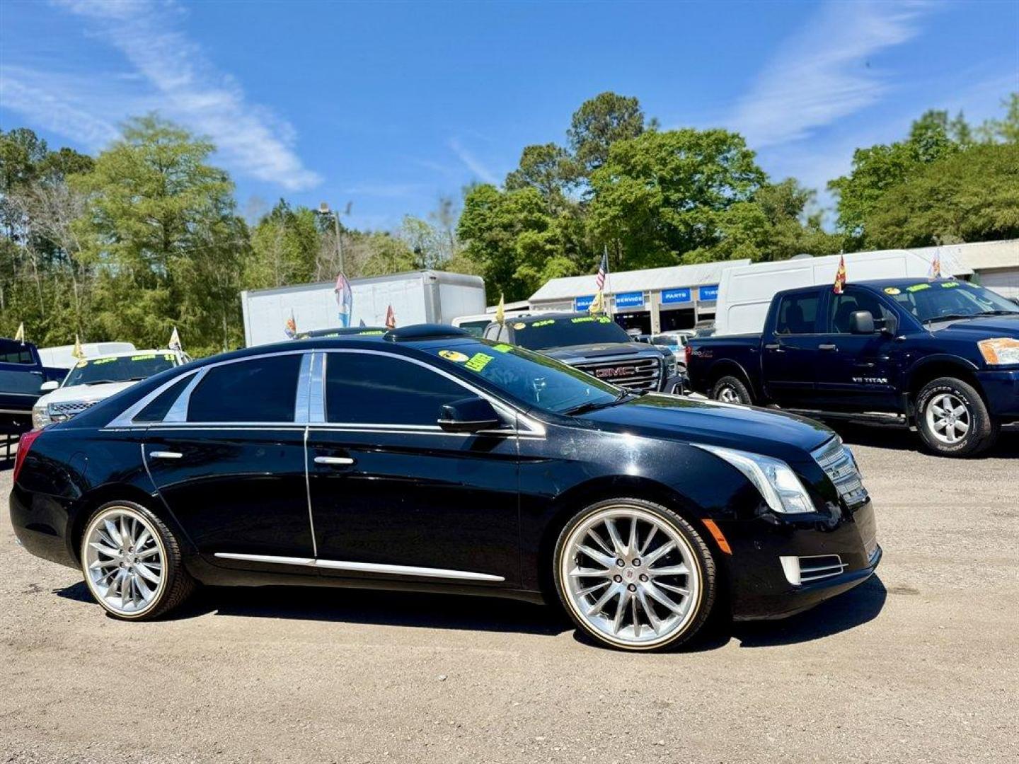 2014 Black /Black Cadillac XTS (2G61S5S32E9) with an 3.6l V6 DI Dohc 3.6l engine, Automatic transmission, located at 745 East Steele Rd., West Columbia, SC, 29170, (803) 755-9148, 33.927212, -81.148483 - Photo#2