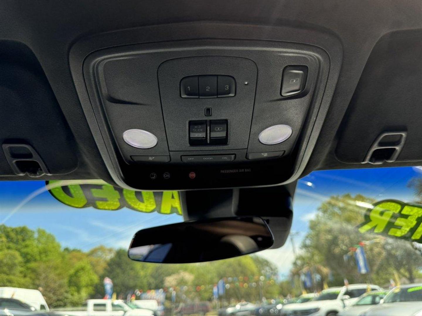 2014 Black /Black Cadillac XTS (2G61S5S32E9) with an 3.6l V6 DI Dohc 3.6l engine, Automatic transmission, located at 745 East Steele Rd., West Columbia, SC, 29170, (803) 755-9148, 33.927212, -81.148483 - Photo#16