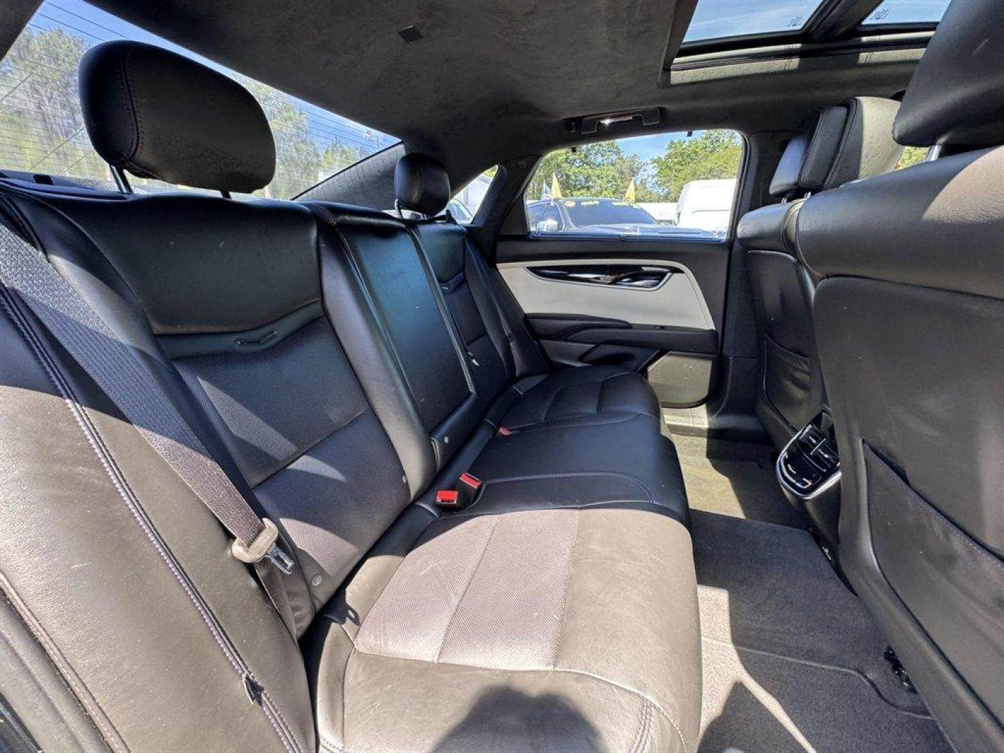 2014 Black /Black Cadillac XTS (2G61S5S32E9) with an 3.6l V6 DI Dohc 3.6l engine, Automatic transmission, located at 745 East Steele Rd., West Columbia, SC, 29170, (803) 755-9148, 33.927212, -81.148483 - Photo#27