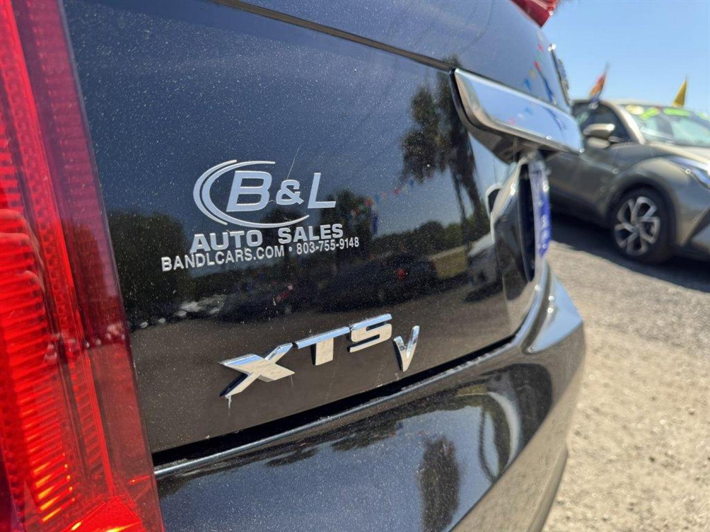 2014 Black /Black Cadillac XTS (2G61S5S32E9) with an 3.6l V6 DI Dohc 3.6l engine, Automatic transmission, located at 745 East Steele Rd., West Columbia, SC, 29170, (803) 755-9148, 33.927212, -81.148483 - Photo#30