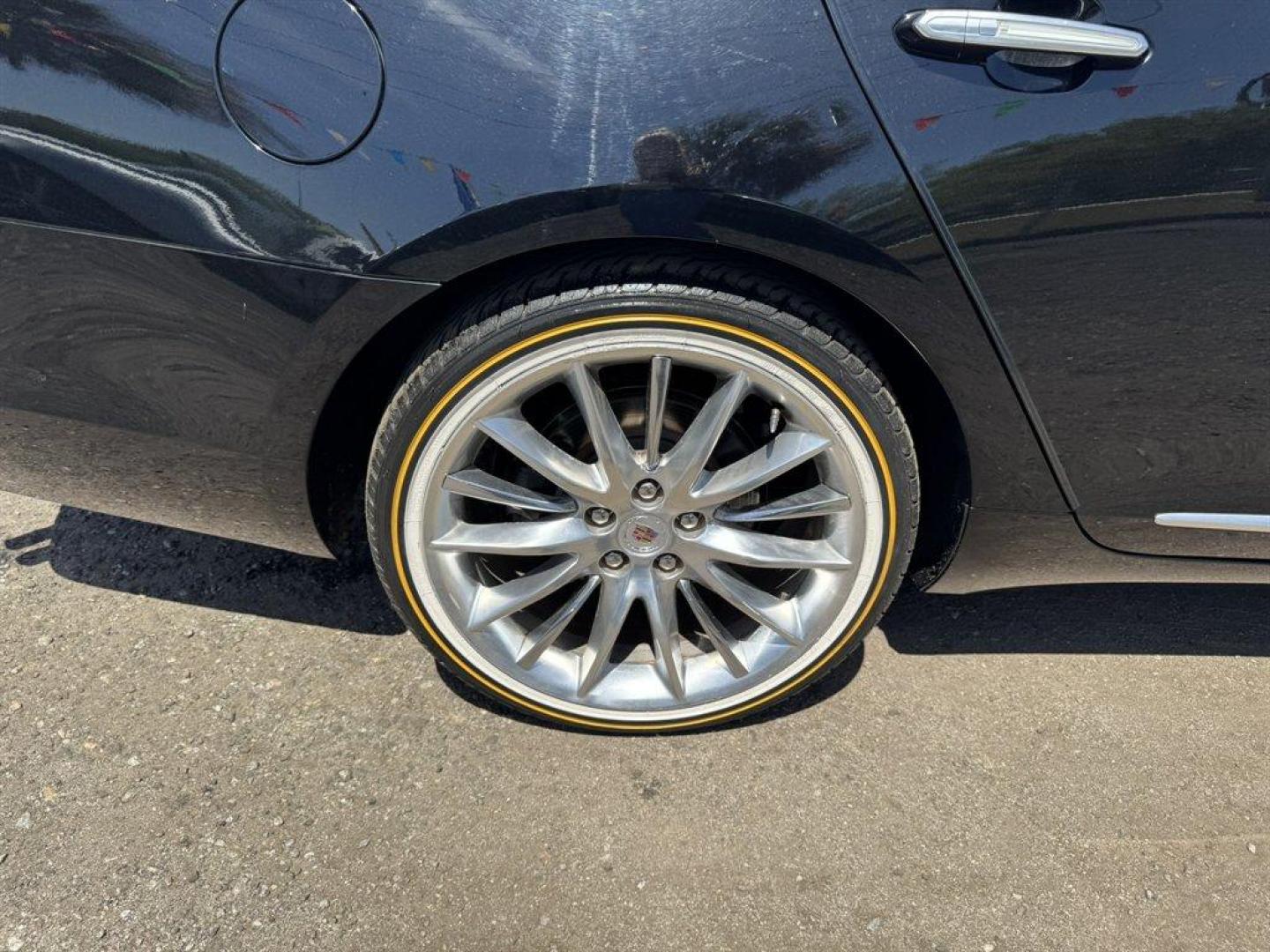 2014 Black /Black Cadillac XTS (2G61S5S32E9) with an 3.6l V6 DI Dohc 3.6l engine, Automatic transmission, located at 745 East Steele Rd., West Columbia, SC, 29170, (803) 755-9148, 33.927212, -81.148483 - Photo#33