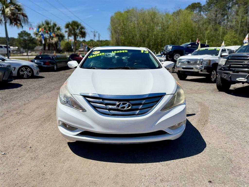 2013 White /Black Hyundai Sonata (5NPEC4AC6DH) with an 2.4l I-4 DI Dohc 2.4l engine, Automatic transmission, located at 745 East Steele Rd., West Columbia, SC, 29170, (803) 755-9148, 33.927212, -81.148483 - Photo#1