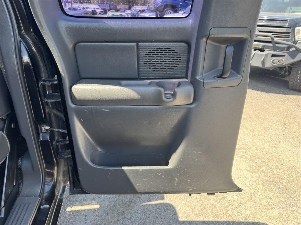 2004 Black /Grey Chevrolet Silverado 1500 (1GCEC19X14Z) with an 4.3l V6 MPI 4.3l engine, Automatic transmission, located at 745 East Steele Rd., West Columbia, SC, 29170, (803) 755-9148, 33.927212, -81.148483 - Photo#12