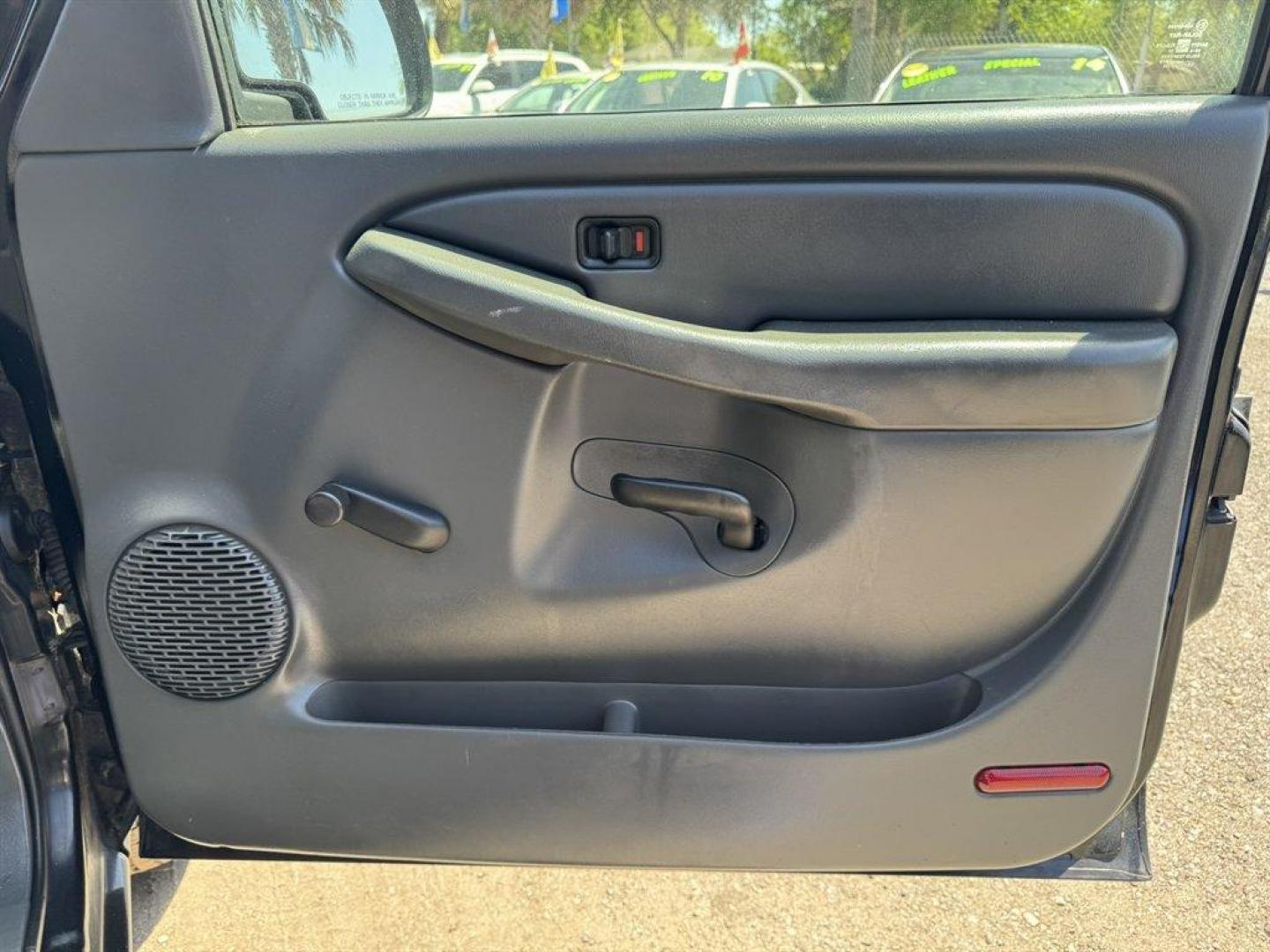 2004 Black /Grey Chevrolet Silverado 1500 (1GCEC19X14Z) with an 4.3l V6 MPI 4.3l engine, Automatic transmission, located at 745 East Steele Rd., West Columbia, SC, 29170, (803) 755-9148, 33.927212, -81.148483 - Photo#18