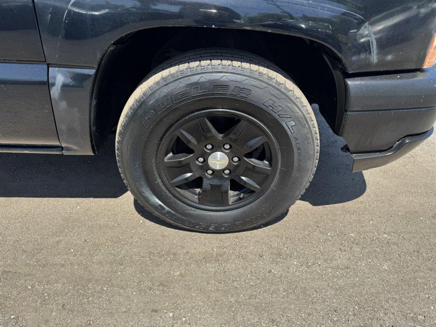 2004 Black /Grey Chevrolet Silverado 1500 (1GCEC19X14Z) with an 4.3l V6 MPI 4.3l engine, Automatic transmission, located at 745 East Steele Rd., West Columbia, SC, 29170, (803) 755-9148, 33.927212, -81.148483 - Photo#22