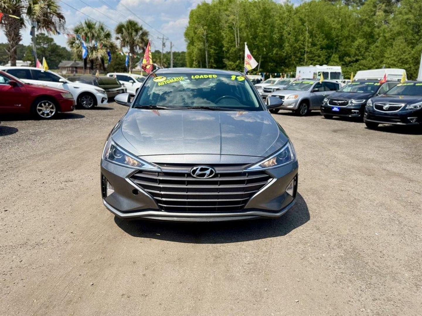 2019 Grey /Grey Hyundai Elantra (KMHD84LF0KU) with an 2.0l I-4 MPI Dohc 2.0l engine, Automatic transmission, located at 745 East Steele Rd., West Columbia, SC, 29170, (803) 755-9148, 33.927212, -81.148483 - Photo#1
