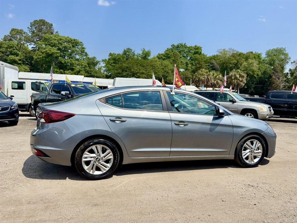 2019 Grey /Grey Hyundai Elantra (KMHD84LF0KU) with an 2.0l I-4 MPI Dohc 2.0l engine, Automatic transmission, located at 745 East Steele Rd., West Columbia, SC, 29170, (803) 755-9148, 33.927212, -81.148483 - Photo#3