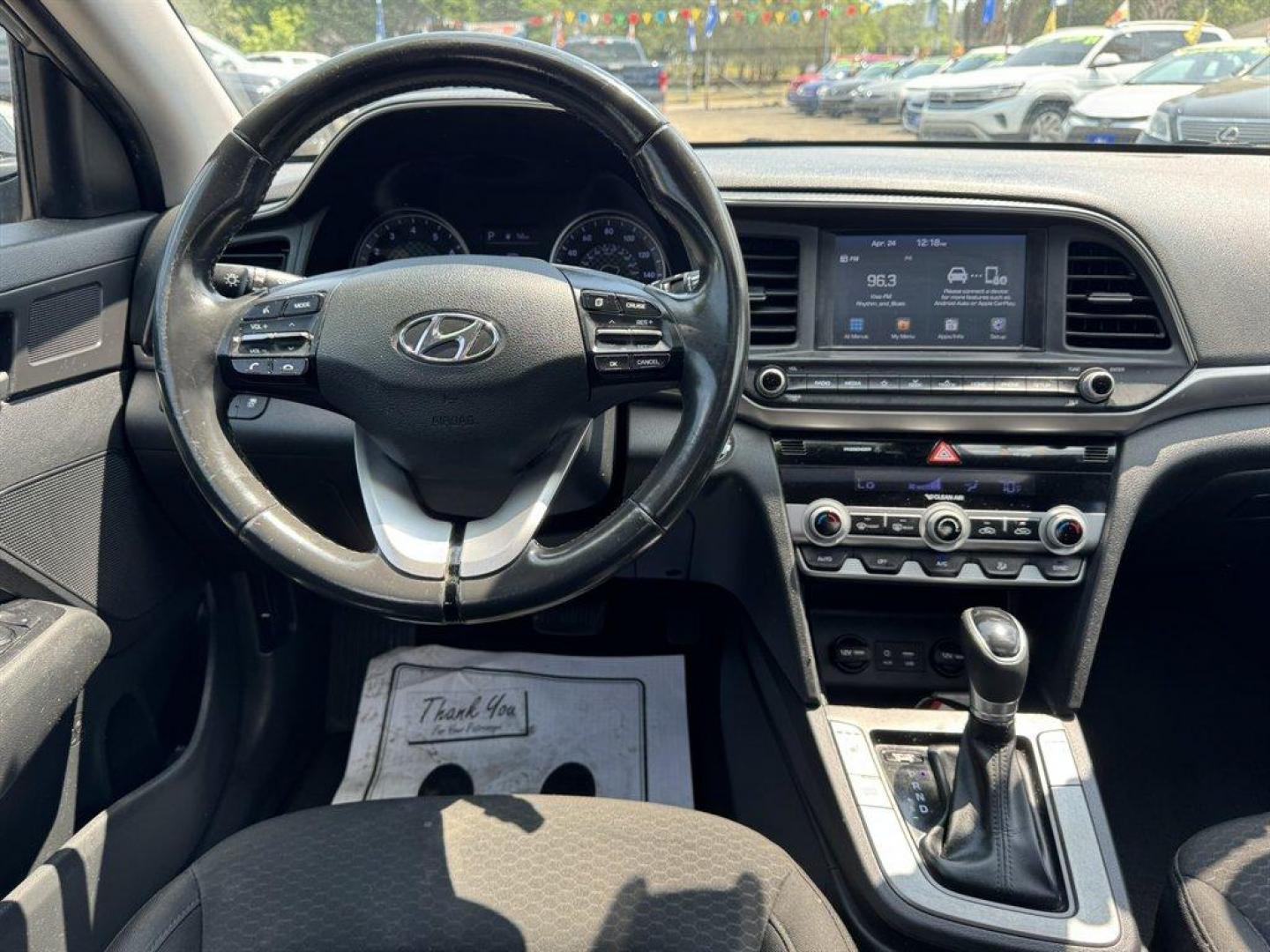 2019 Grey /Grey Hyundai Elantra (KMHD84LF0KU) with an 2.0l I-4 MPI Dohc 2.0l engine, Automatic transmission, located at 745 East Steele Rd., West Columbia, SC, 29170, (803) 755-9148, 33.927212, -81.148483 - Photo#6