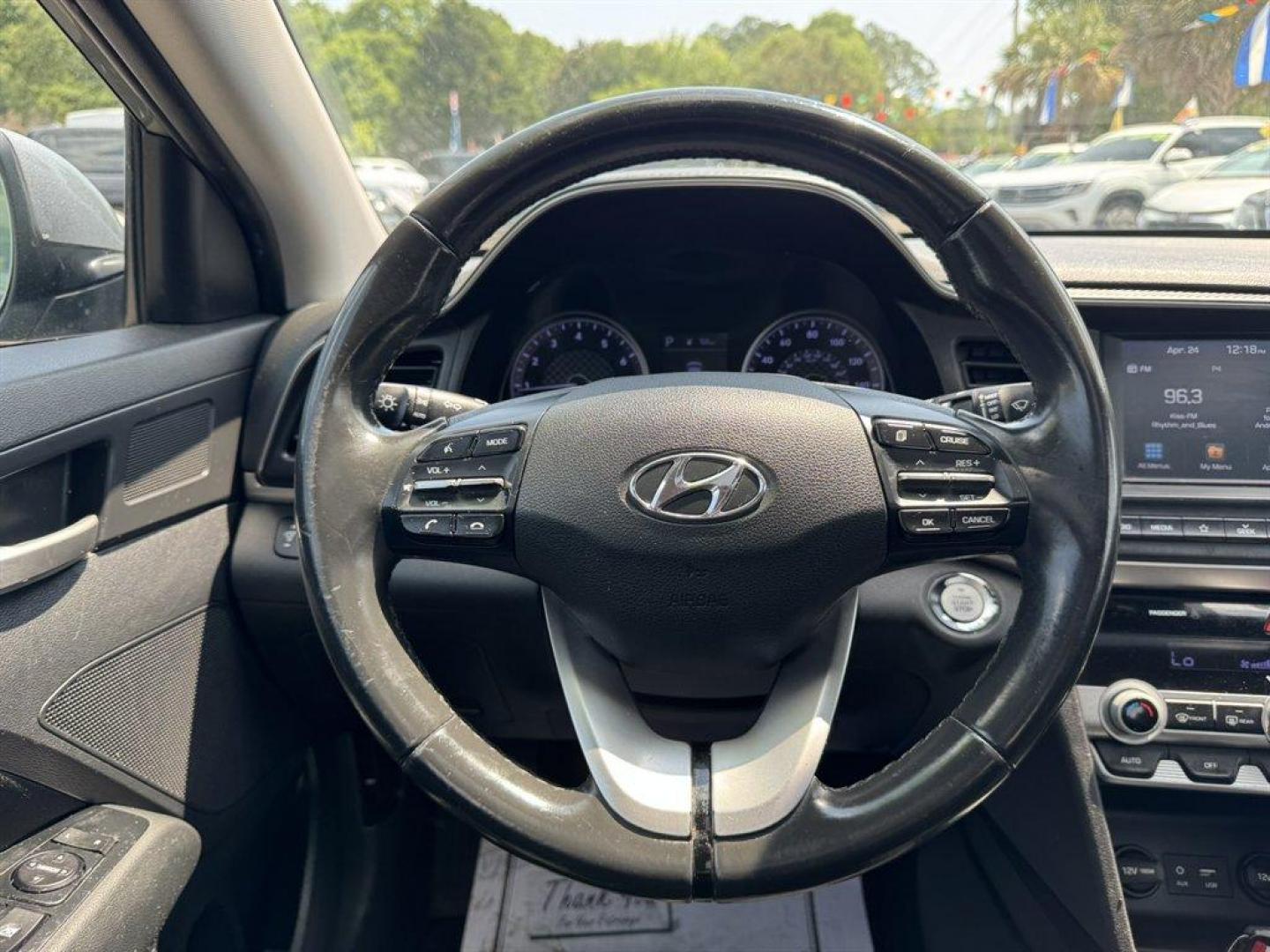 2019 Grey /Grey Hyundai Elantra (KMHD84LF0KU) with an 2.0l I-4 MPI Dohc 2.0l engine, Automatic transmission, located at 745 East Steele Rd., West Columbia, SC, 29170, (803) 755-9148, 33.927212, -81.148483 - Photo#7