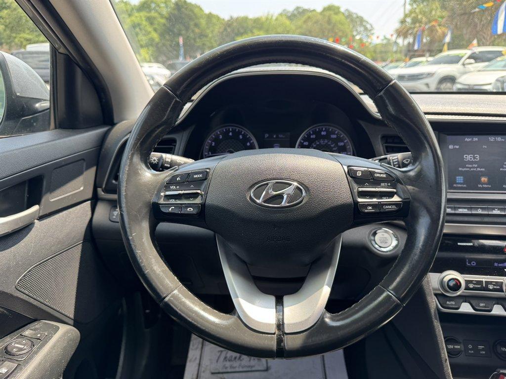 2019 Grey /Grey Hyundai Elantra (KMHD84LF0KU) with an 2.0l I-4 MPI Dohc 2.0l engine, Automatic transmission, located at 745 East Steele Rd., West Columbia, SC, 29170, (803) 755-9148, 33.927212, -81.148483 - Photo#7