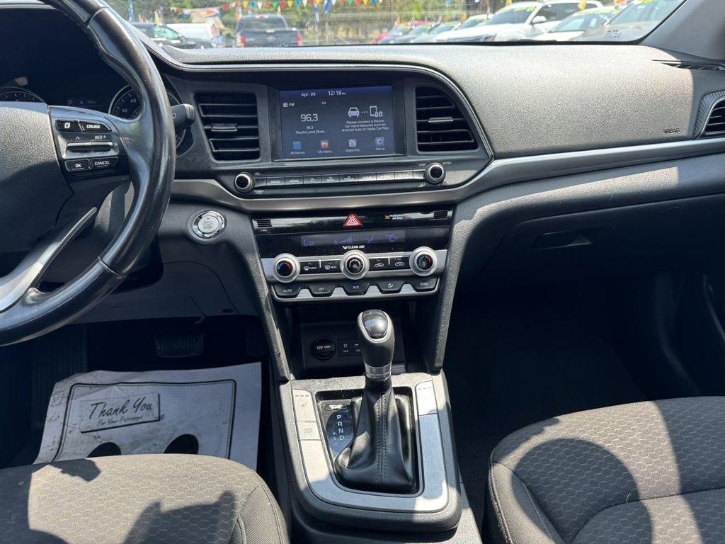2019 Grey /Grey Hyundai Elantra (KMHD84LF0KU) with an 2.0l I-4 MPI Dohc 2.0l engine, Automatic transmission, located at 745 East Steele Rd., West Columbia, SC, 29170, (803) 755-9148, 33.927212, -81.148483 - Photo#11