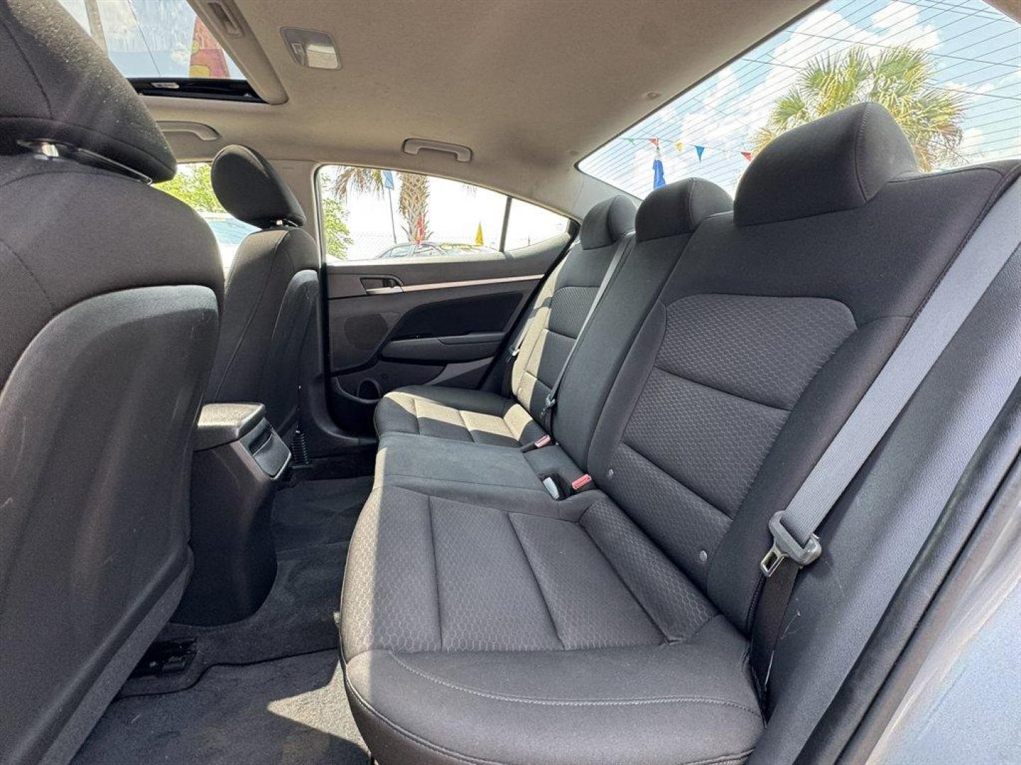 2019 Grey /Grey Hyundai Elantra (KMHD84LF0KU) with an 2.0l I-4 MPI Dohc 2.0l engine, Automatic transmission, located at 745 East Steele Rd., West Columbia, SC, 29170, (803) 755-9148, 33.927212, -81.148483 - Photo#23