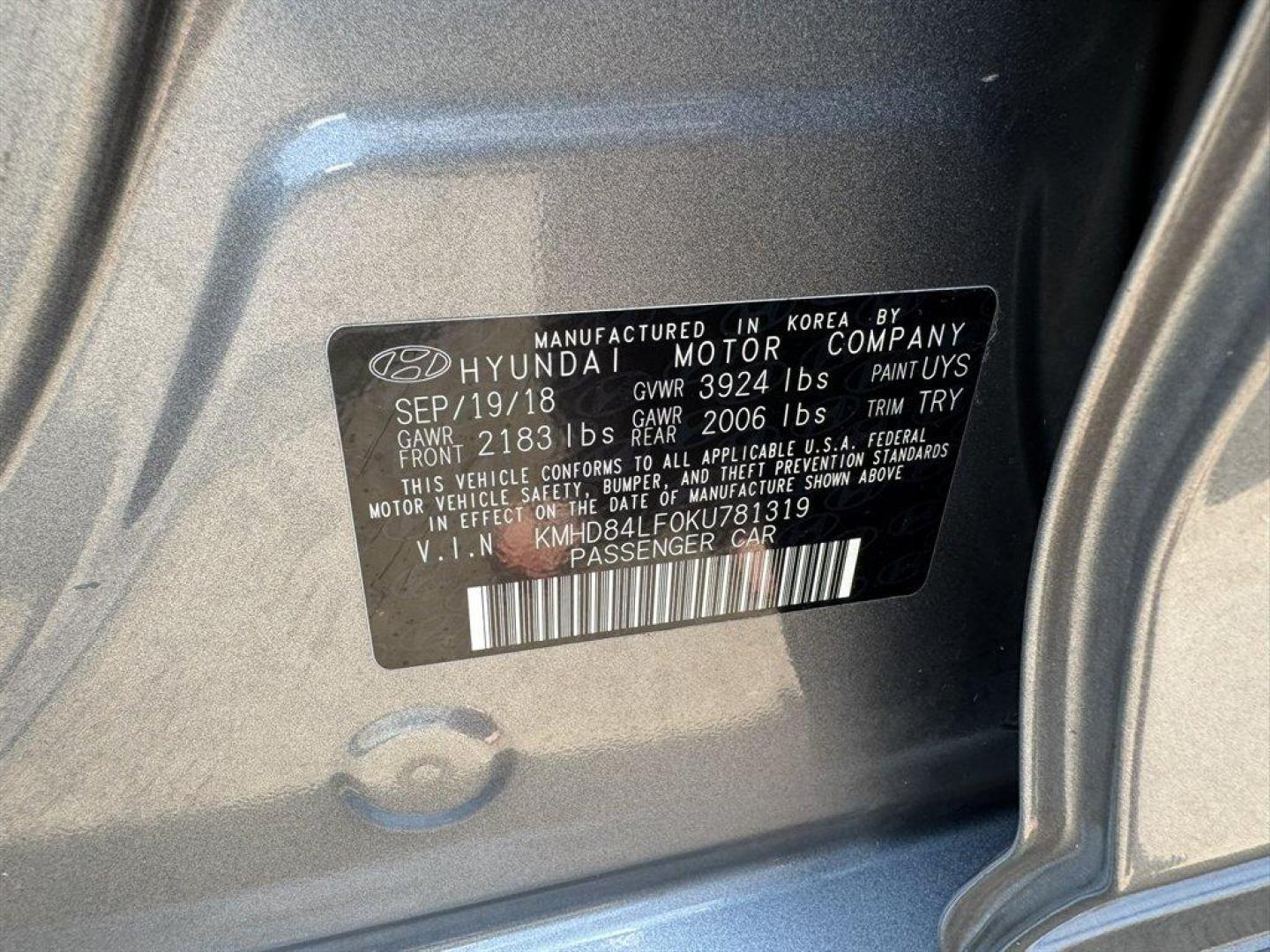 2019 Grey /Grey Hyundai Elantra (KMHD84LF0KU) with an 2.0l I-4 MPI Dohc 2.0l engine, Automatic transmission, located at 745 East Steele Rd., West Columbia, SC, 29170, (803) 755-9148, 33.927212, -81.148483 - Photo#32