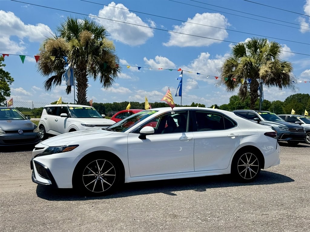 photo of 2021 Toyota Camry 