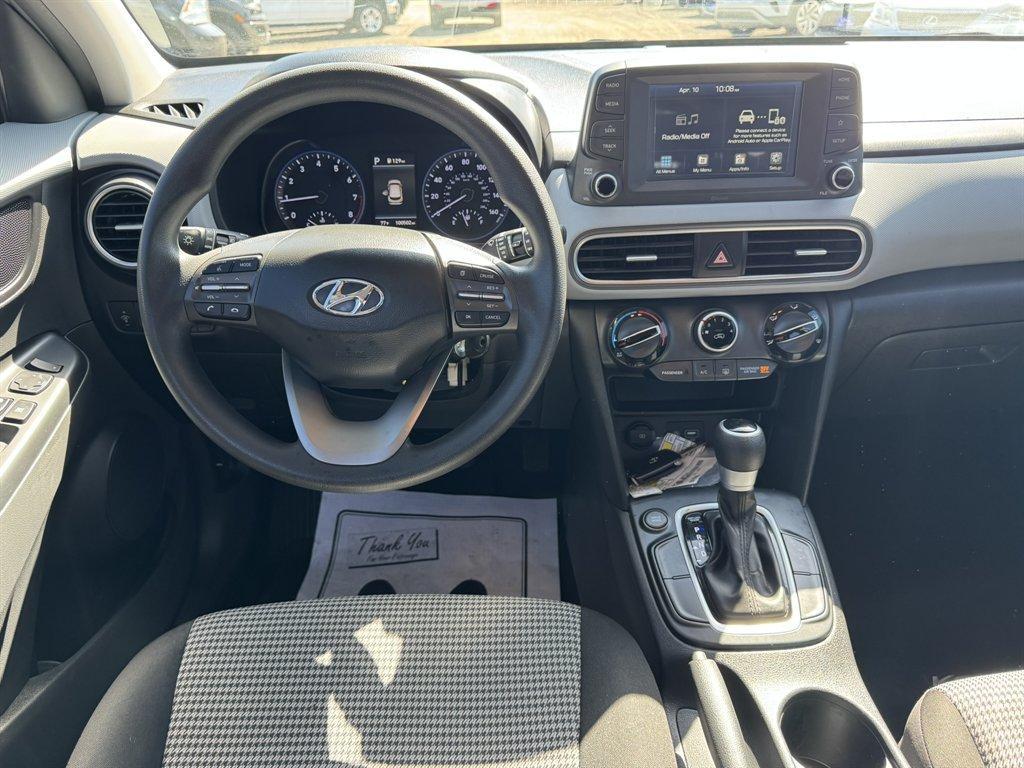2021 Silver /Grey Hyundai Kona (KM8K12AA7MU) with an 2.0l I-4 MPI Dohc 2.0l engine, Automatic transmission, located at 745 East Steele Rd., West Columbia, SC, 29170, (803) 755-9148, 33.927212, -81.148483 - Photo#6