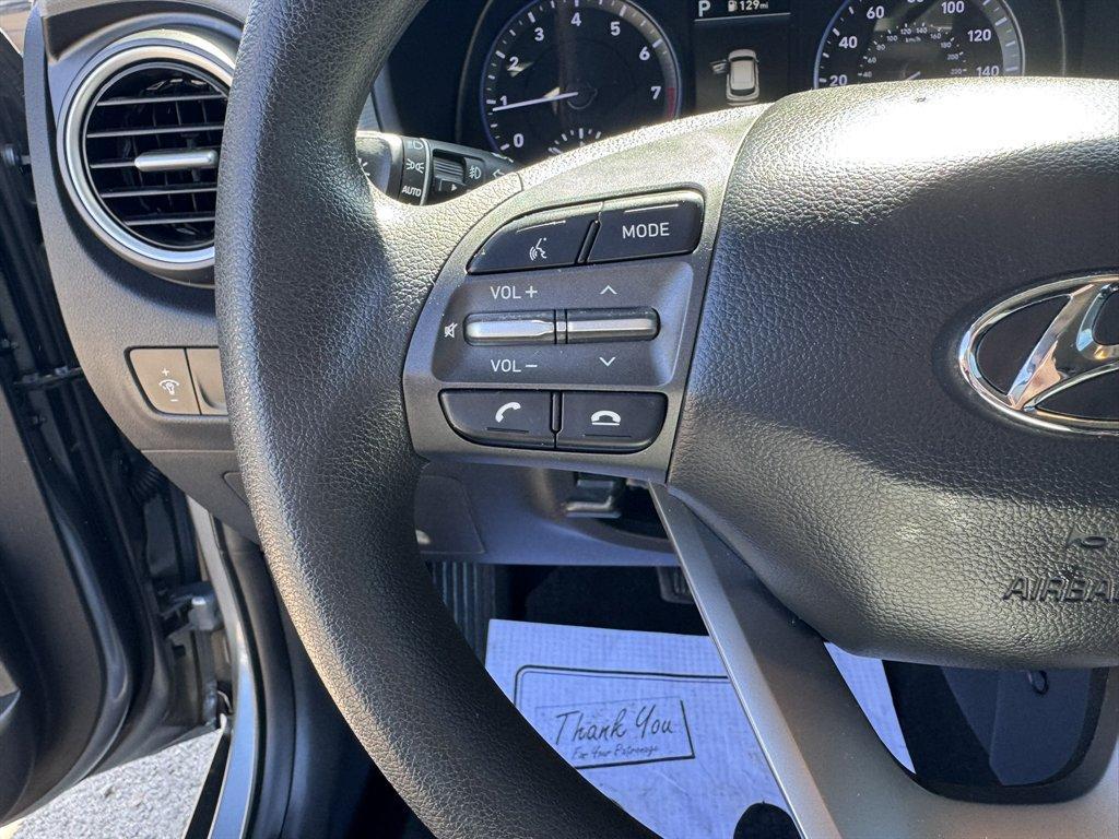 2021 Silver /Grey Hyundai Kona (KM8K12AA7MU) with an 2.0l I-4 MPI Dohc 2.0l engine, Automatic transmission, located at 745 East Steele Rd., West Columbia, SC, 29170, (803) 755-9148, 33.927212, -81.148483 - Photo#8