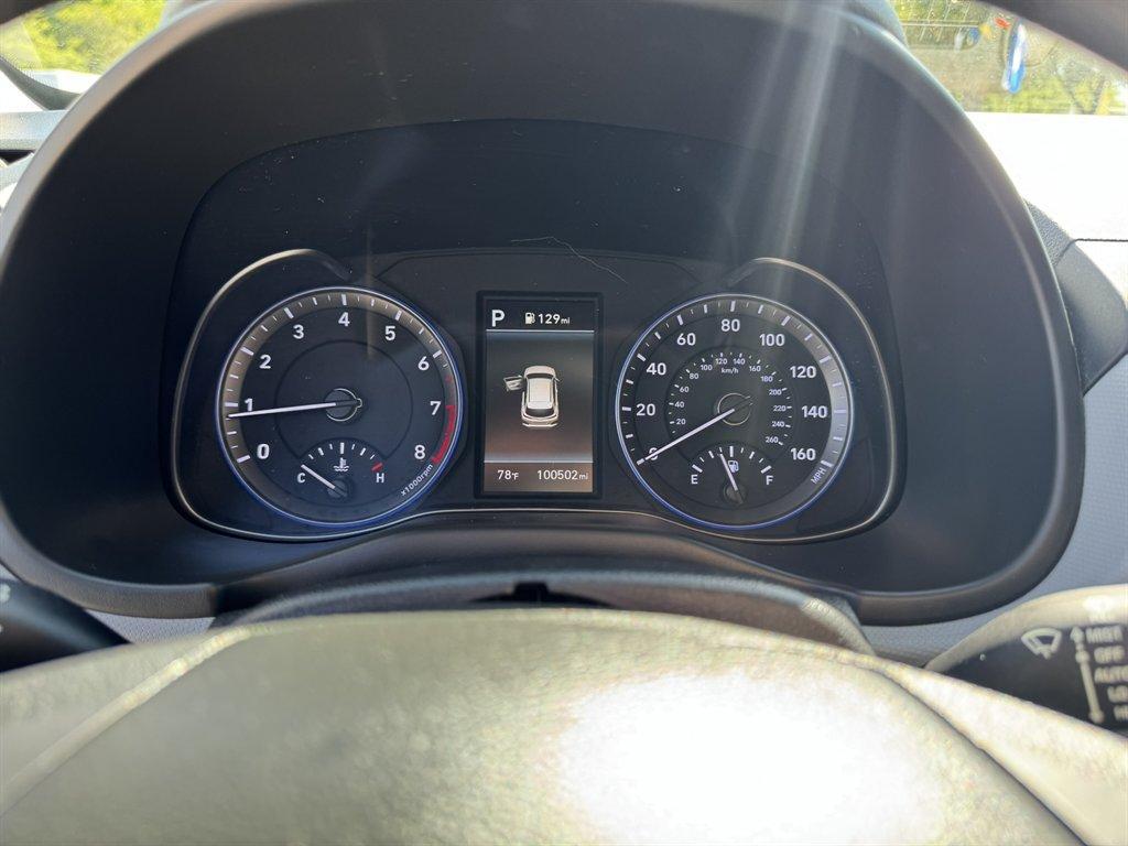 2021 Silver /Grey Hyundai Kona (KM8K12AA7MU) with an 2.0l I-4 MPI Dohc 2.0l engine, Automatic transmission, located at 745 East Steele Rd., West Columbia, SC, 29170, (803) 755-9148, 33.927212, -81.148483 - Photo#10