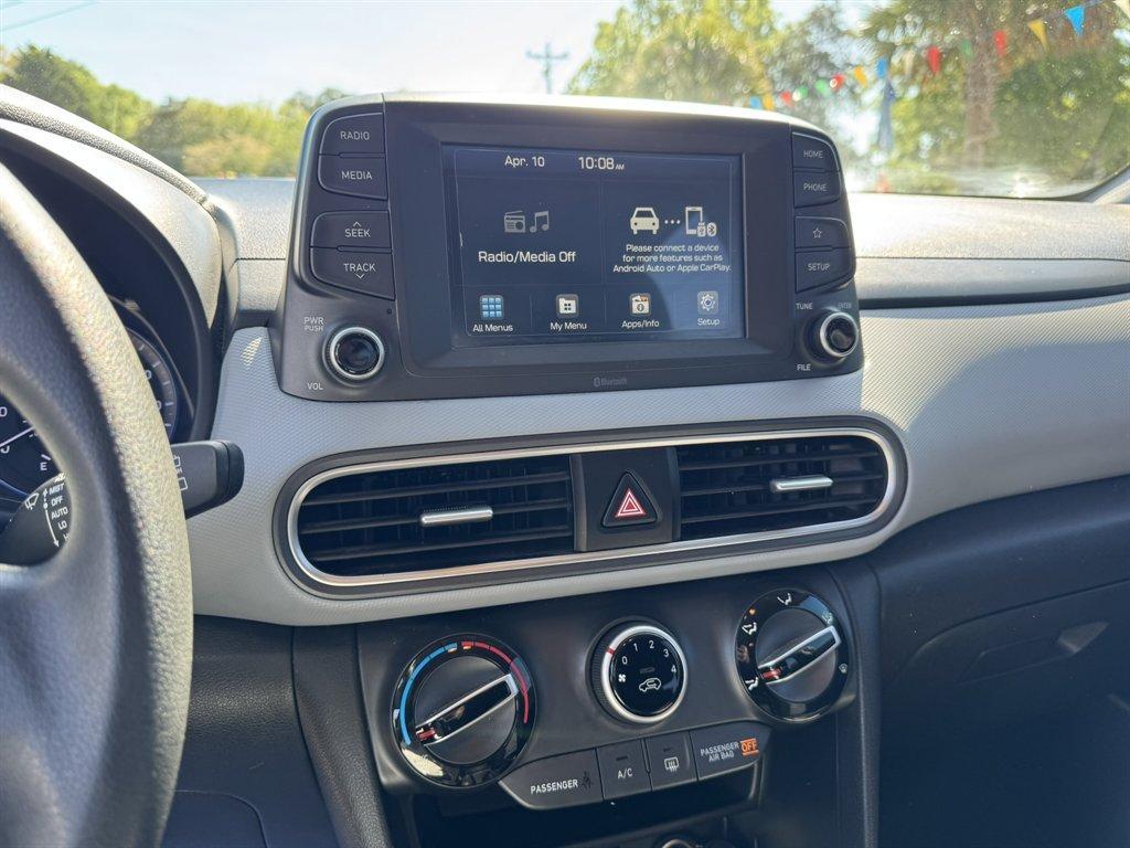2021 Silver /Grey Hyundai Kona (KM8K12AA7MU) with an 2.0l I-4 MPI Dohc 2.0l engine, Automatic transmission, located at 745 East Steele Rd., West Columbia, SC, 29170, (803) 755-9148, 33.927212, -81.148483 - Photo#12