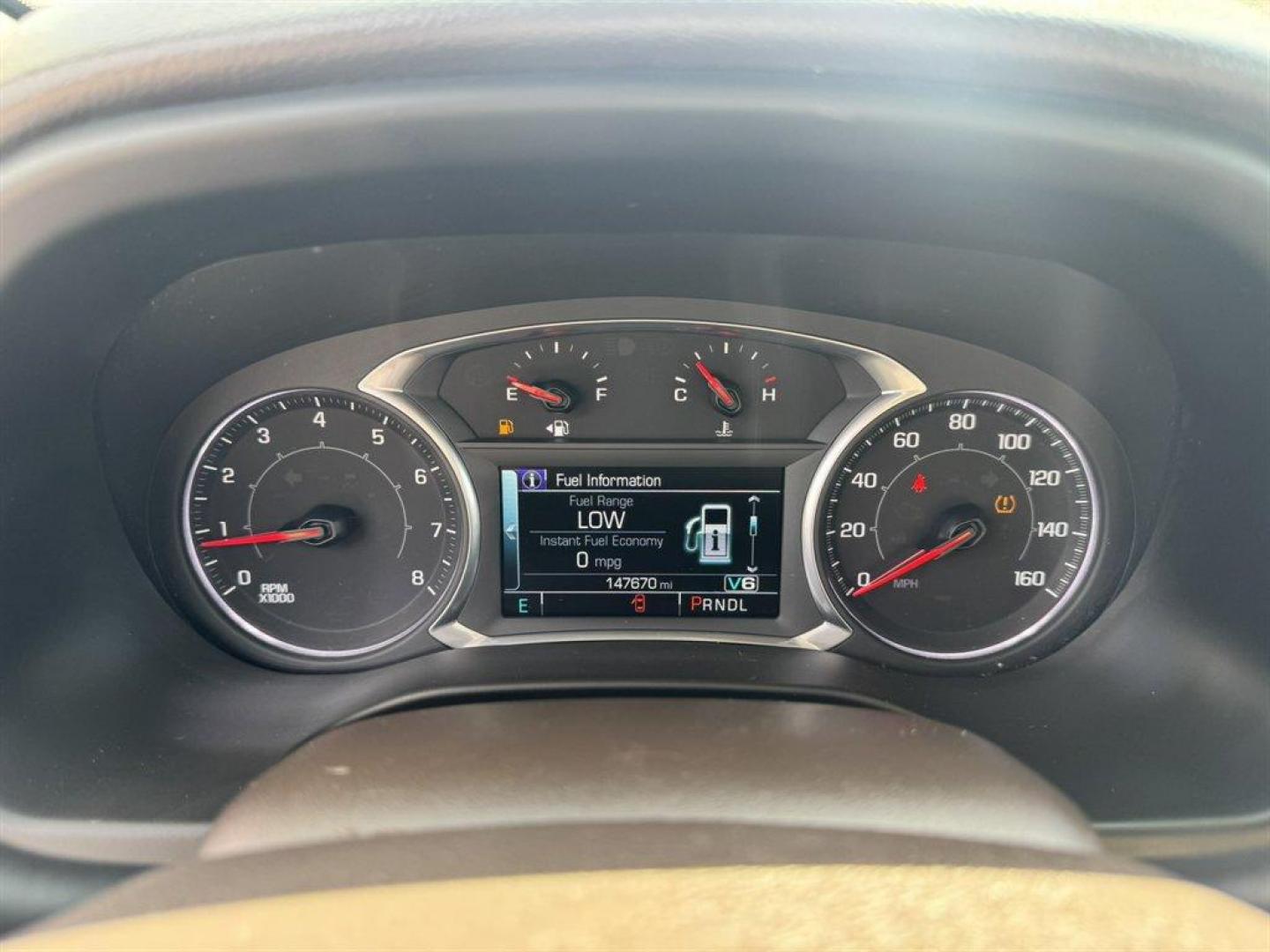 2019 Bronze /Grey GMC Acadia (1GKKNMLS9KZ) with an 3.6l V6 DI Dohc 3.6l engine, Automatic transmission, located at 745 East Steele Rd., West Columbia, SC, 29170, (803) 755-9148, 33.927212, -81.148483 - Photo#10