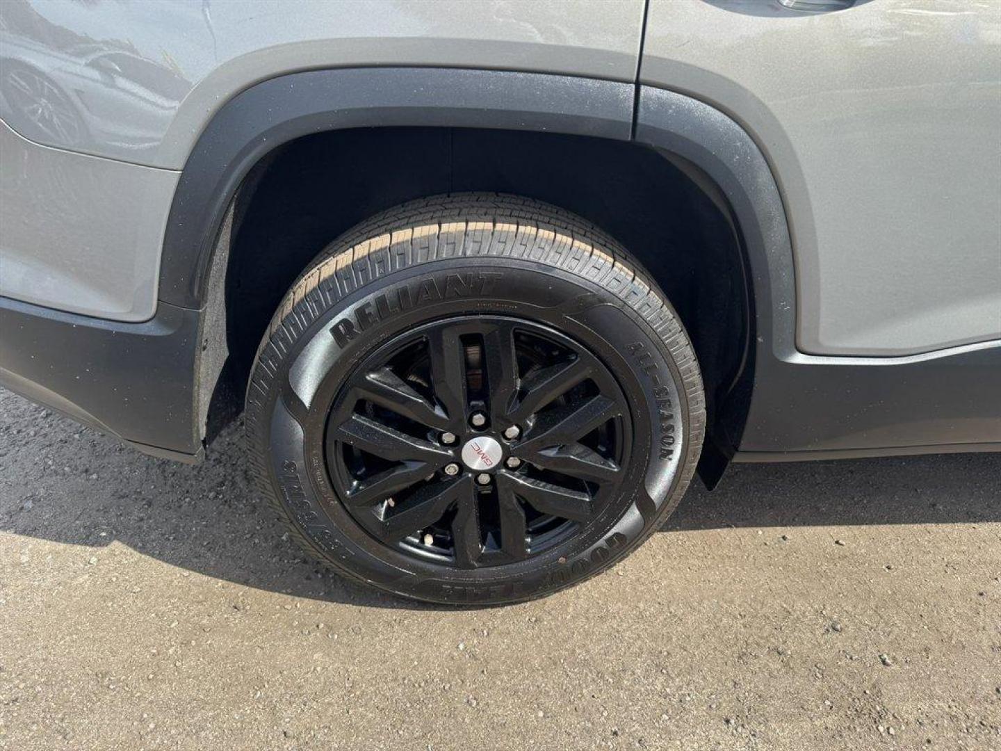 2019 Bronze /Grey GMC Acadia (1GKKNMLS9KZ) with an 3.6l V6 DI Dohc 3.6l engine, Automatic transmission, located at 745 East Steele Rd., West Columbia, SC, 29170, (803) 755-9148, 33.927212, -81.148483 - Photo#37