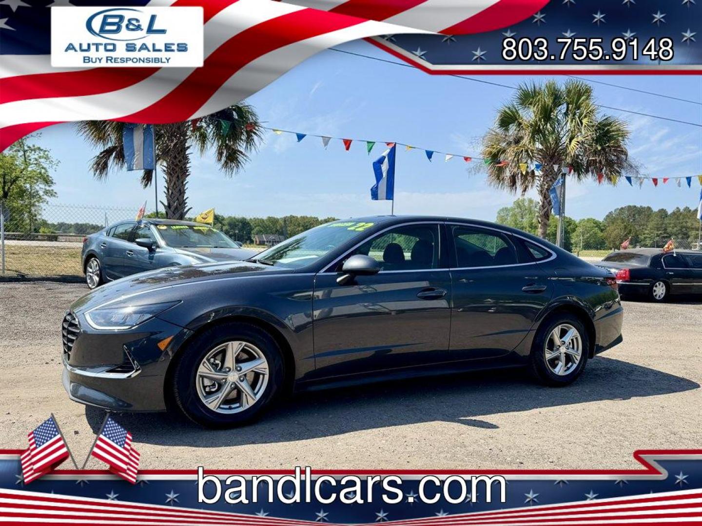 2022 Grey /Black Hyundai Sonata (5NPEG4JA2NH) with an 2.5l I-4 DI Dohc 2.5l engine, Automatic transmission, located at 745 East Steele Rd., West Columbia, SC, 29170, (803) 755-9148, 33.927212, -81.148483 - Photo#0