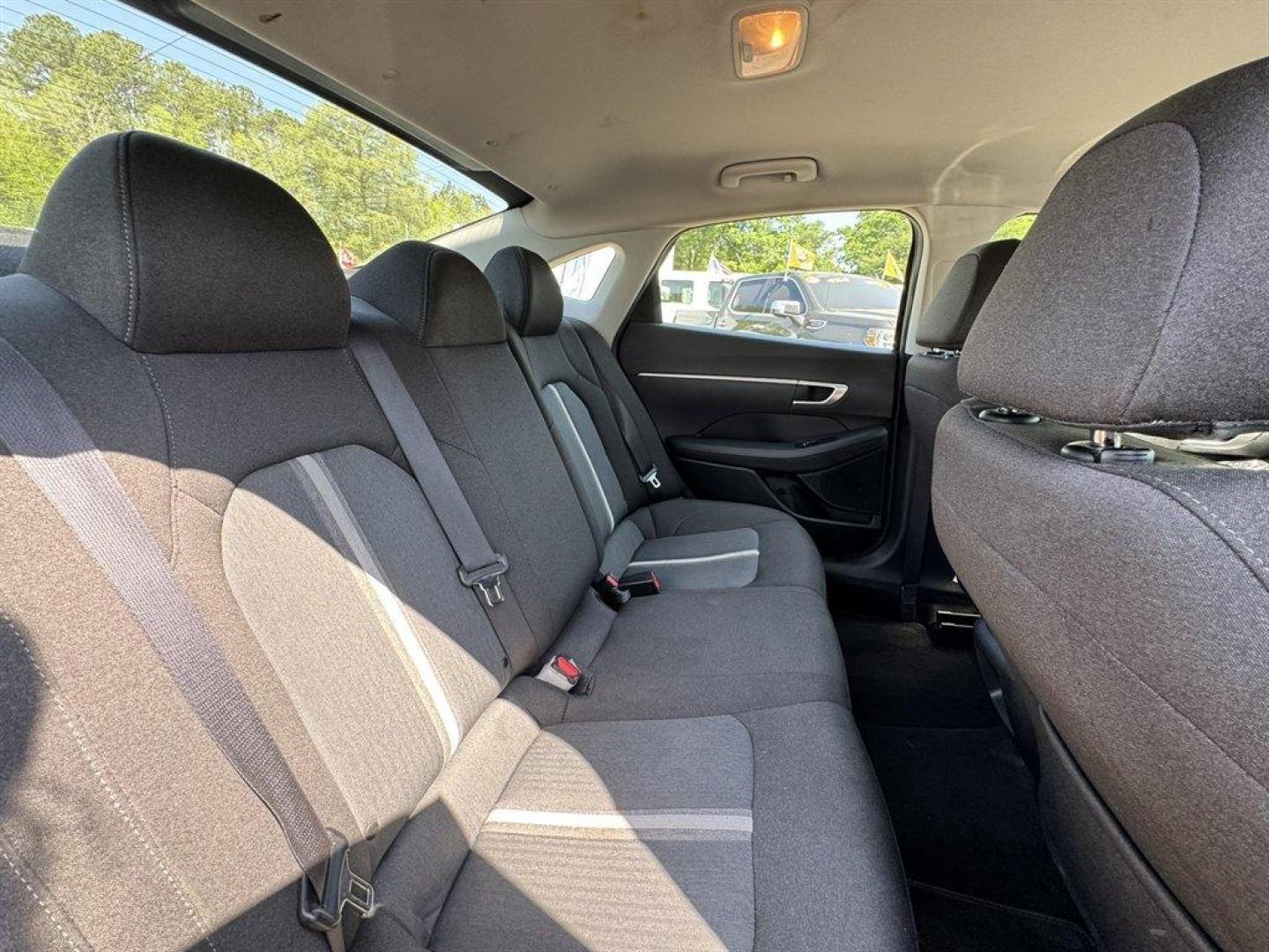 2022 Grey /Black Hyundai Sonata (5NPEG4JA2NH) with an 2.5l I-4 DI Dohc 2.5l engine, Automatic transmission, located at 745 East Steele Rd., West Columbia, SC, 29170, (803) 755-9148, 33.927212, -81.148483 - Photo#22