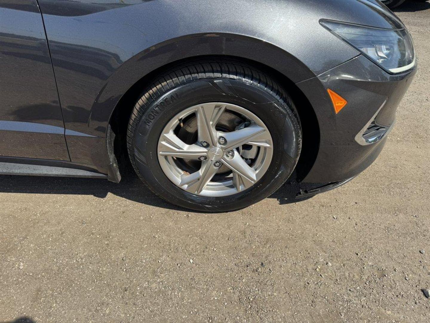 2022 Grey /Black Hyundai Sonata (5NPEG4JA2NH) with an 2.5l I-4 DI Dohc 2.5l engine, Automatic transmission, located at 745 East Steele Rd., West Columbia, SC, 29170, (803) 755-9148, 33.927212, -81.148483 - Photo#25
