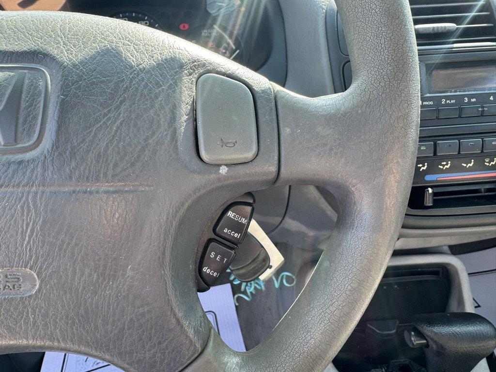 1997 Silver /Grey Honda Civic (2HGEJ6679VH) with an 1.6l I-4 EFI Sohc 1.6l engine, Automatic transmission, located at 745 East Steele Rd., West Columbia, SC, 29170, (803) 755-9148, 33.927212, -81.148483 - Photo#7