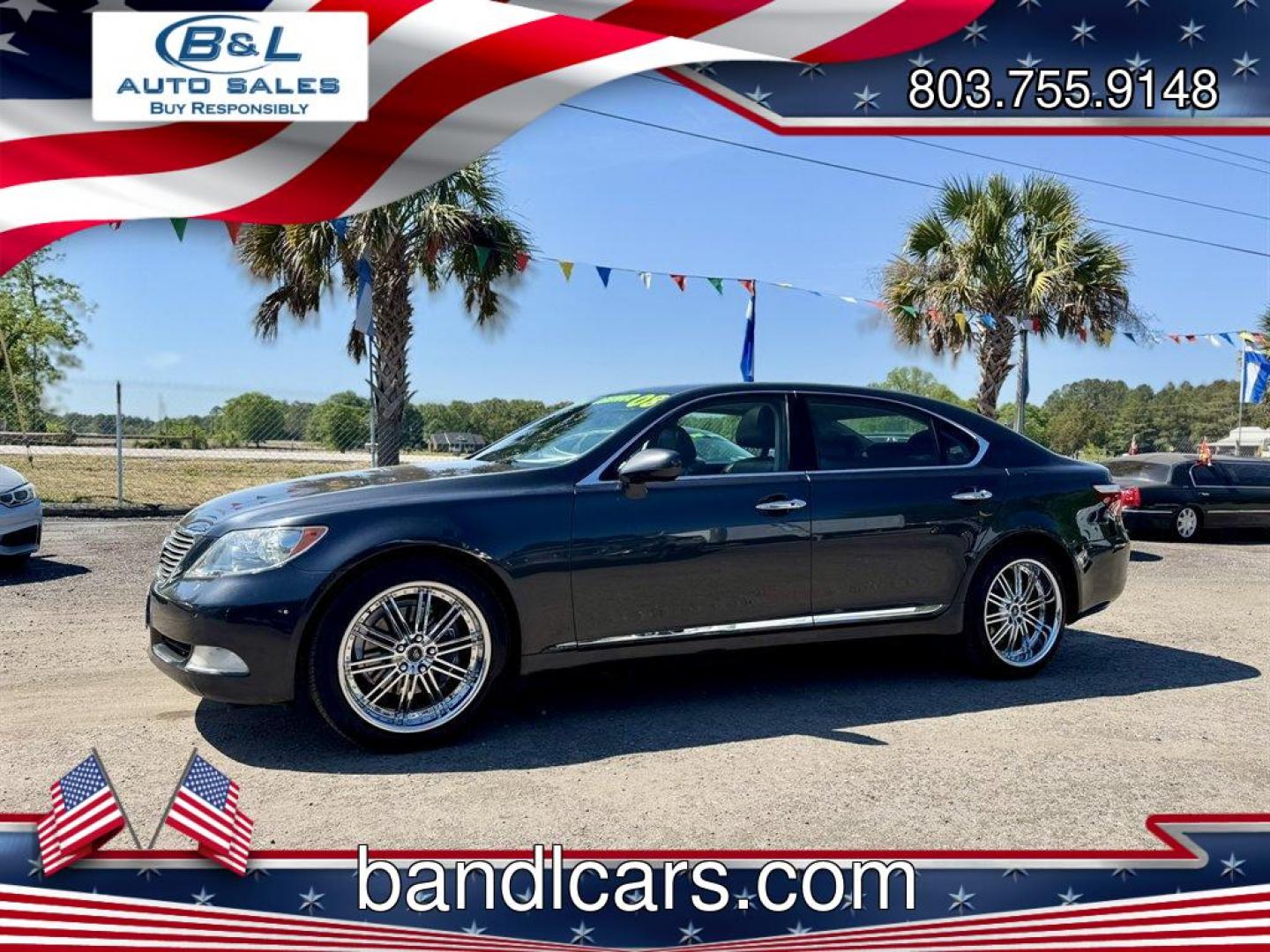 2008 Grey /Black Lexus LS 460 (JTHGL46F785) with an 4.6l V8 EFI Dohc 4.6l engine, Automatic transmission, located at 745 East Steele Rd., West Columbia, SC, 29170, (803) 755-9148, 33.927212, -81.148483- Photo#0