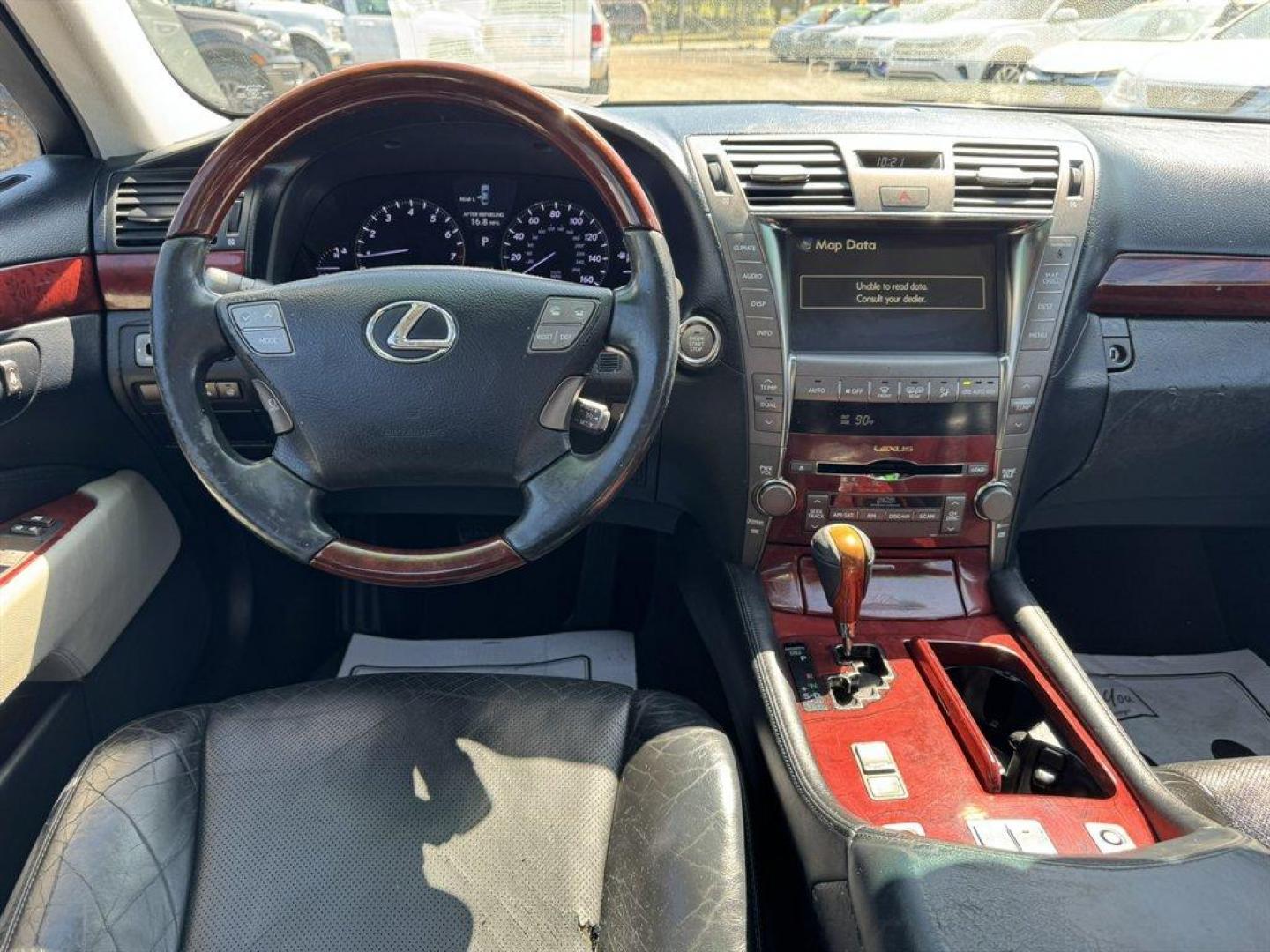 2008 Grey /Black Lexus LS 460 (JTHGL46F785) with an 4.6l V8 EFI Dohc 4.6l engine, Automatic transmission, located at 745 East Steele Rd., West Columbia, SC, 29170, (803) 755-9148, 33.927212, -81.148483- Photo#6