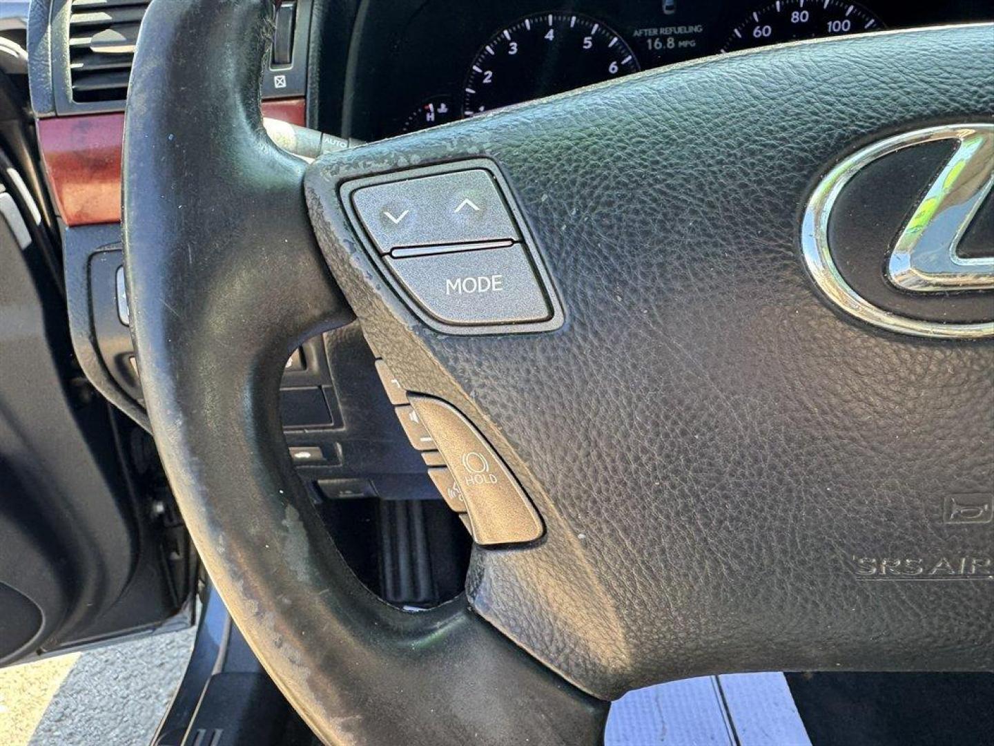 2008 Grey /Black Lexus LS 460 (JTHGL46F785) with an 4.6l V8 EFI Dohc 4.6l engine, Automatic transmission, located at 745 East Steele Rd., West Columbia, SC, 29170, (803) 755-9148, 33.927212, -81.148483- Photo#8