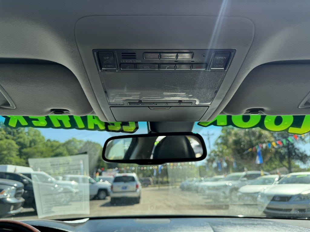 2008 Grey /Black Lexus LS 460 (JTHGL46F785) with an 4.6l V8 EFI Dohc 4.6l engine, Automatic transmission, located at 745 East Steele Rd., West Columbia, SC, 29170, (803) 755-9148, 33.927212, -81.148483 - Photo#15