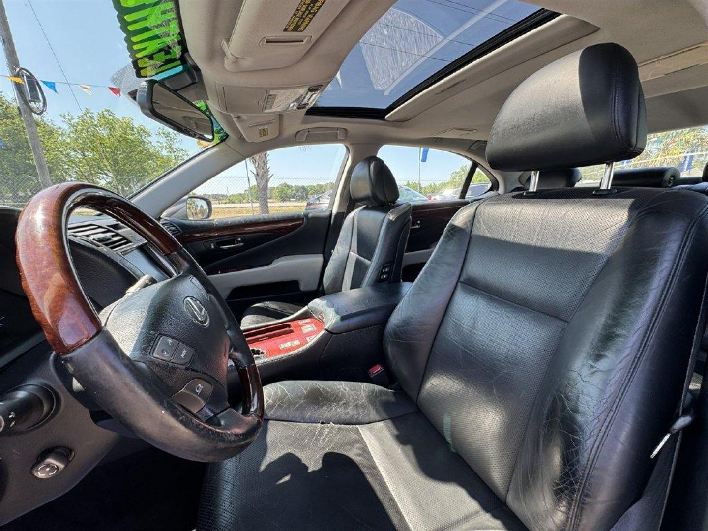 2008 Grey /Black Lexus LS 460 (JTHGL46F785) with an 4.6l V8 EFI Dohc 4.6l engine, Automatic transmission, located at 745 East Steele Rd., West Columbia, SC, 29170, (803) 755-9148, 33.927212, -81.148483- Photo#20