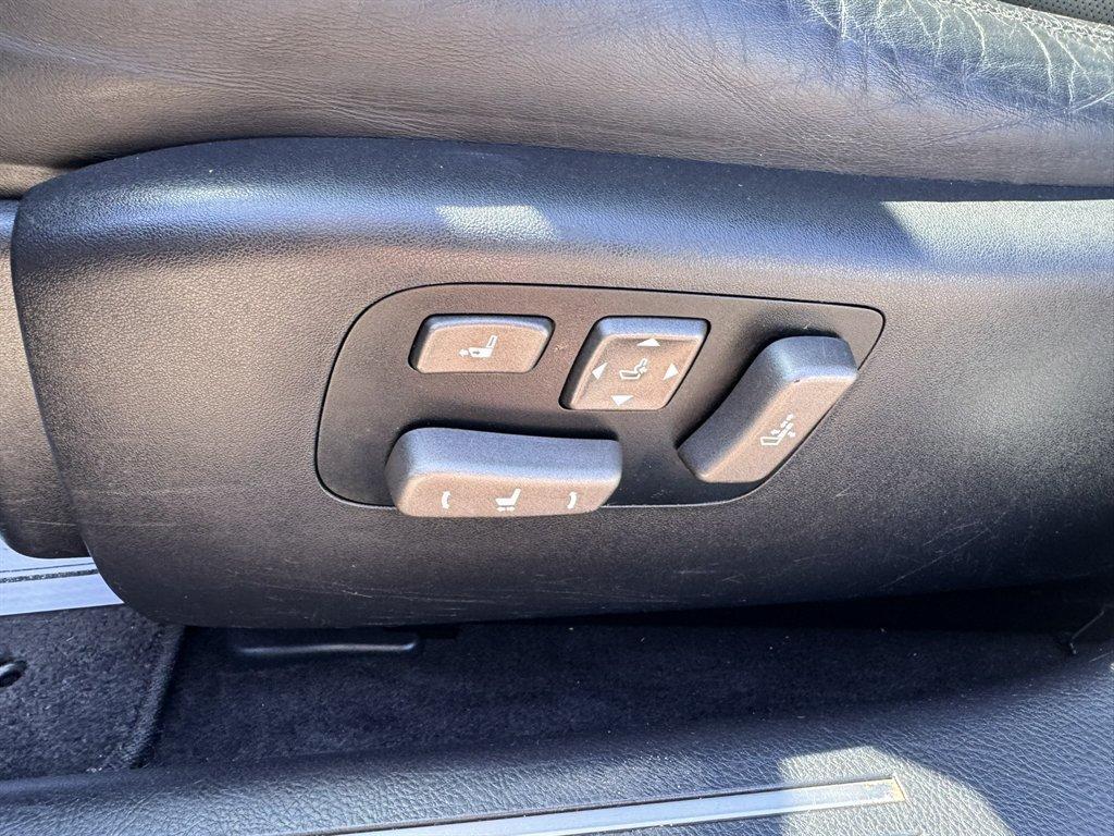 2008 Grey /Black Lexus LS 460 (JTHGL46F785) with an 4.6l V8 EFI Dohc 4.6l engine, Automatic transmission, located at 745 East Steele Rd., West Columbia, SC, 29170, (803) 755-9148, 33.927212, -81.148483 - Photo#21