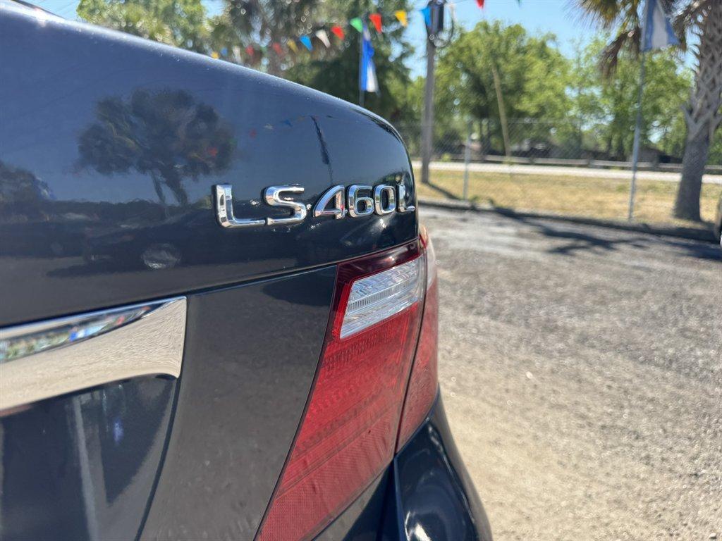 2008 Grey /Black Lexus LS 460 (JTHGL46F785) with an 4.6l V8 EFI Dohc 4.6l engine, Automatic transmission, located at 745 East Steele Rd., West Columbia, SC, 29170, (803) 755-9148, 33.927212, -81.148483 - Photo#29