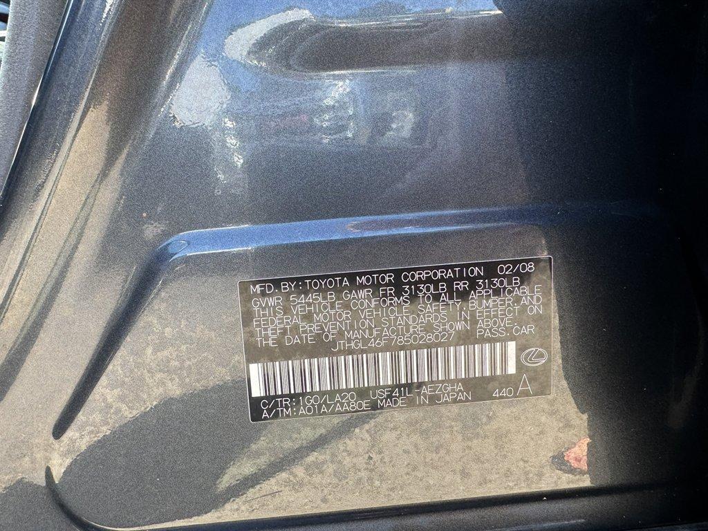 2008 Grey /Black Lexus LS 460 (JTHGL46F785) with an 4.6l V8 EFI Dohc 4.6l engine, Automatic transmission, located at 745 East Steele Rd., West Columbia, SC, 29170, (803) 755-9148, 33.927212, -81.148483 - Photo#34