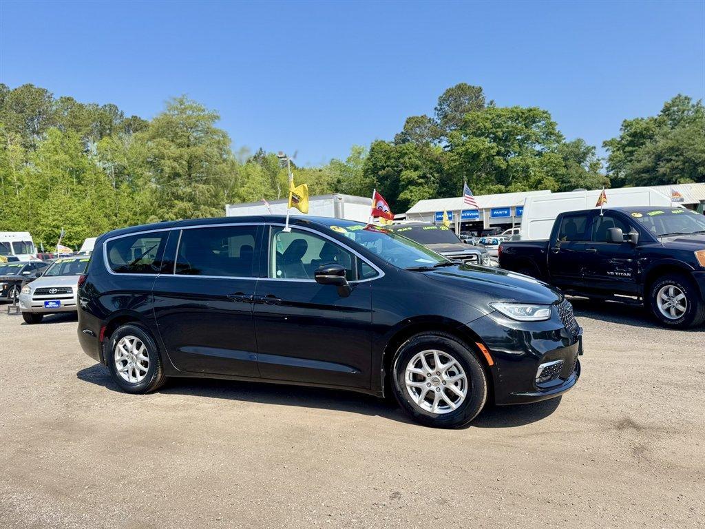 2023 Black /Black Chrysler Pacifica (2C4RC1BG8PR) with an 3.6l V6 Smpi Dohc VVT 3.6 engine, Automatic transmission, located at 745 East Steele Rd., West Columbia, SC, 29170, (803) 755-9148, 33.927212, -81.148483 - Photo#2