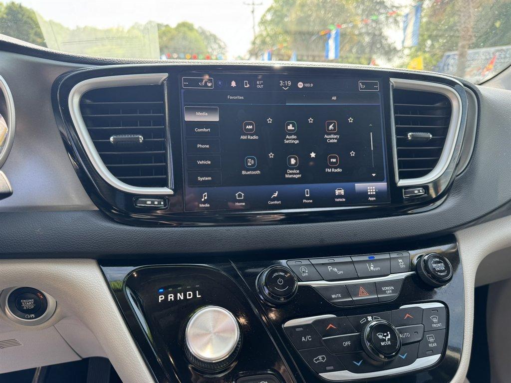 2023 Black /Black Chrysler Pacifica (2C4RC1BG8PR) with an 3.6l V6 Smpi Dohc VVT 3.6 engine, Automatic transmission, located at 745 East Steele Rd., West Columbia, SC, 29170, (803) 755-9148, 33.927212, -81.148483 - Photo#13