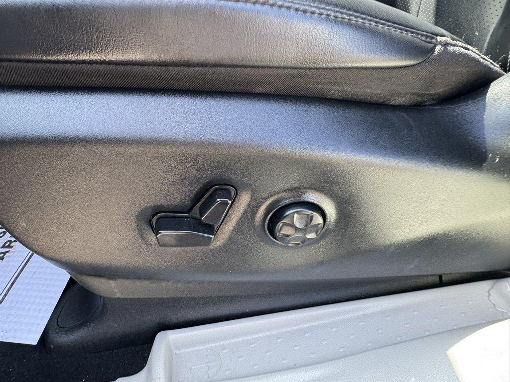 2023 Black /Black Chrysler Pacifica (2C4RC1BG8PR) with an 3.6l V6 Smpi Dohc VVT 3.6 engine, Automatic transmission, located at 745 East Steele Rd., West Columbia, SC, 29170, (803) 755-9148, 33.927212, -81.148483 - Photo#22