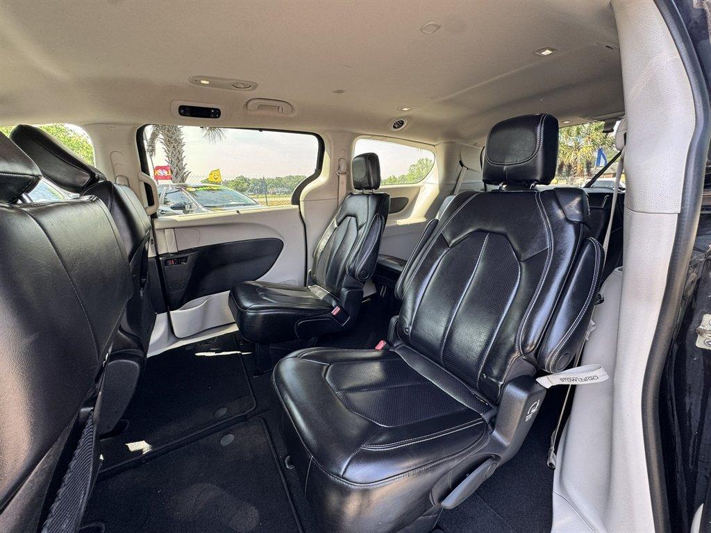 2023 Black /Black Chrysler Pacifica (2C4RC1BG8PR) with an 3.6l V6 Smpi Dohc VVT 3.6 engine, Automatic transmission, located at 745 East Steele Rd., West Columbia, SC, 29170, (803) 755-9148, 33.927212, -81.148483 - Photo#23