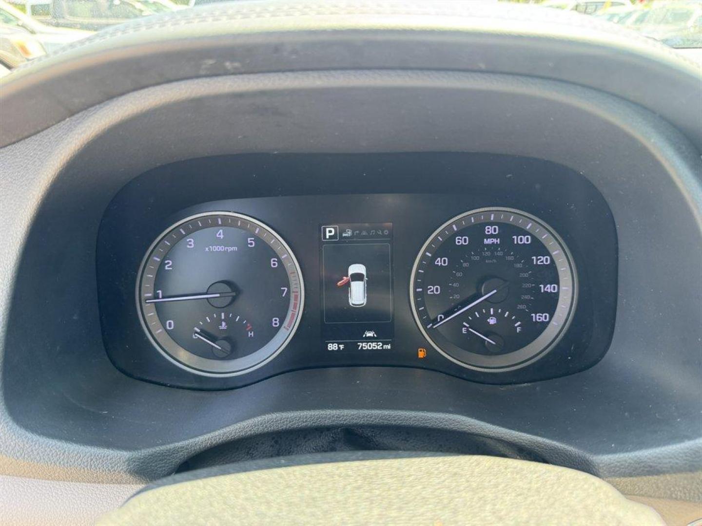 2016 Red /Grey Hyundai Tucson (KM8J33A23GU) with an 1.6l I-4 DI Dohc Cvvt T/C engine, Automatic transmission, located at 745 East Steele Rd., West Columbia, SC, 29170, (803) 755-9148, 33.927212, -81.148483 - Photo#10