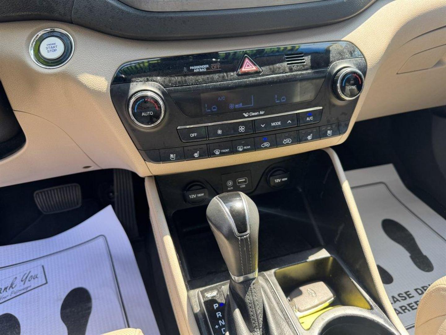 2016 Red /Grey Hyundai Tucson (KM8J33A23GU) with an 1.6l I-4 DI Dohc Cvvt T/C engine, Automatic transmission, located at 745 East Steele Rd., West Columbia, SC, 29170, (803) 755-9148, 33.927212, -81.148483 - Photo#14