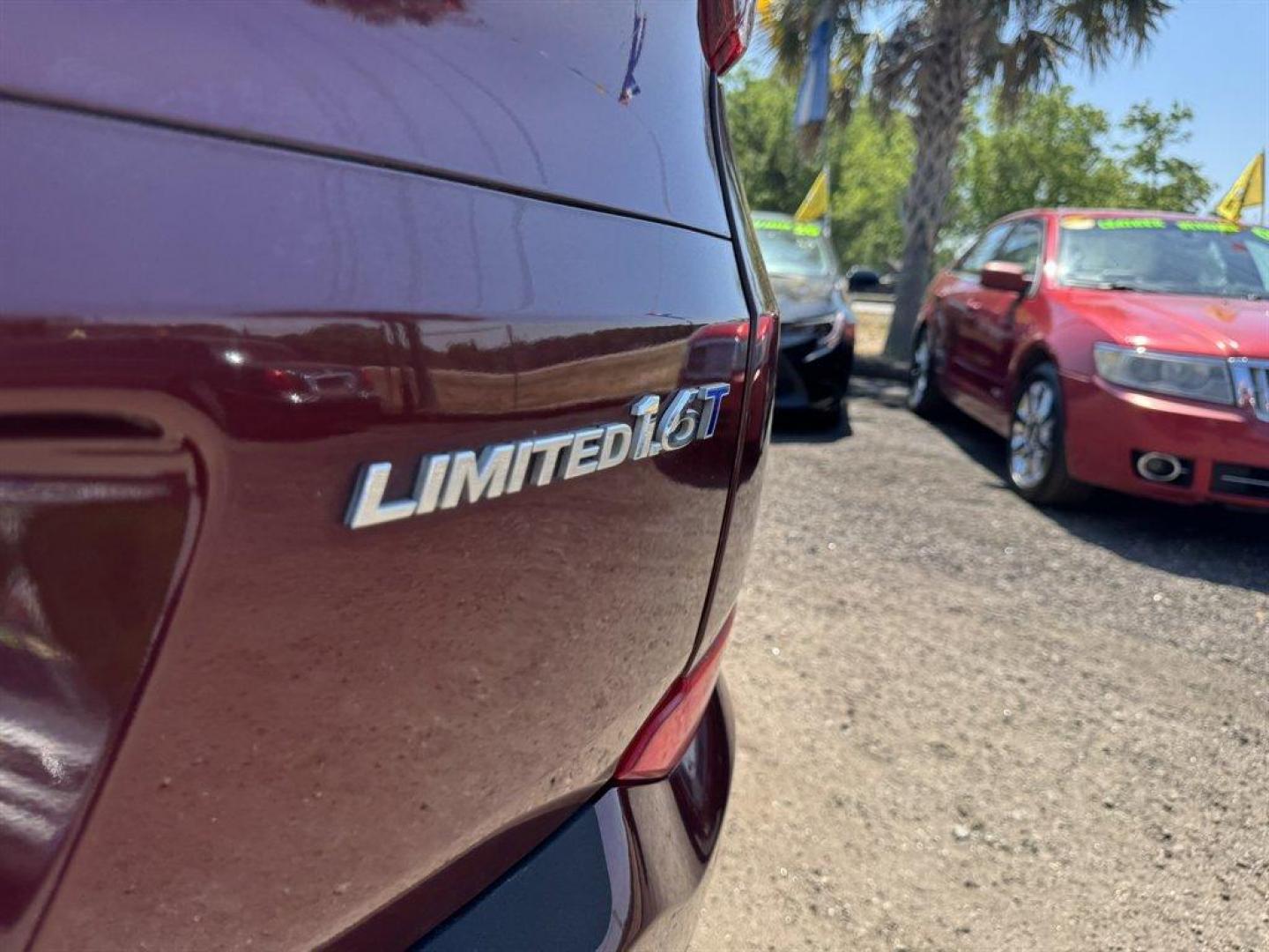 2016 Red /Grey Hyundai Tucson (KM8J33A23GU) with an 1.6l I-4 DI Dohc Cvvt T/C engine, Automatic transmission, located at 745 East Steele Rd., West Columbia, SC, 29170, (803) 755-9148, 33.927212, -81.148483 - Photo#32