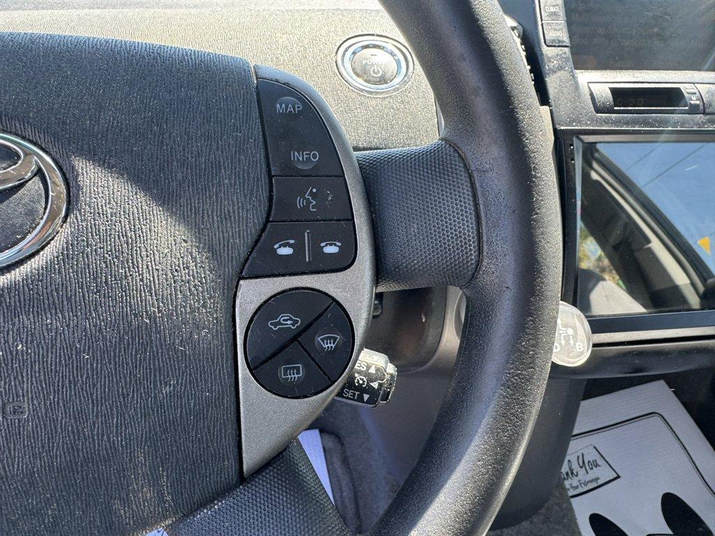 2007 Silver /Grey Toyota Prius (JTDKB20UX73) with an 1.5l I4 EFI Dohc HYB Vvti engine, Automatic transmission, located at 745 East Steele Rd., West Columbia, SC, 29170, (803) 755-9148, 33.927212, -81.148483 - Photo#9