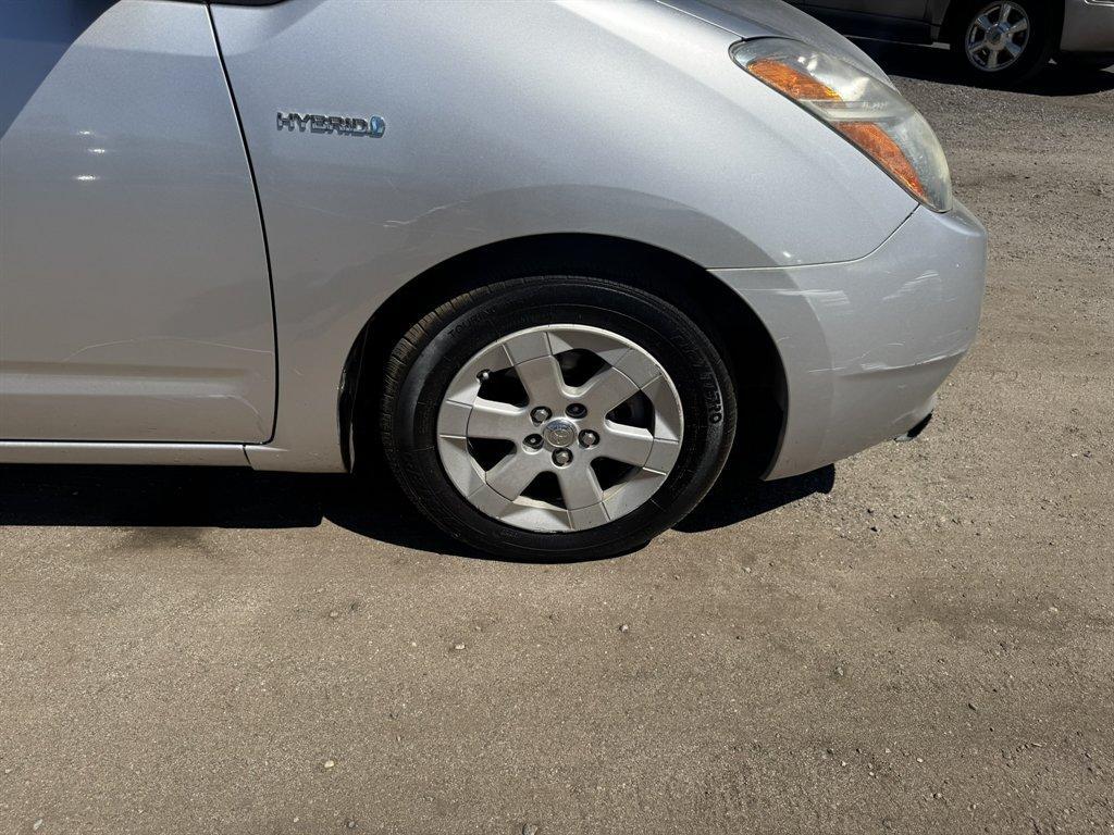 2007 Silver /Grey Toyota Prius (JTDKB20UX73) with an 1.5l I4 EFI Dohc HYB Vvti engine, Automatic transmission, located at 745 East Steele Rd., West Columbia, SC, 29170, (803) 755-9148, 33.927212, -81.148483 - Photo#23