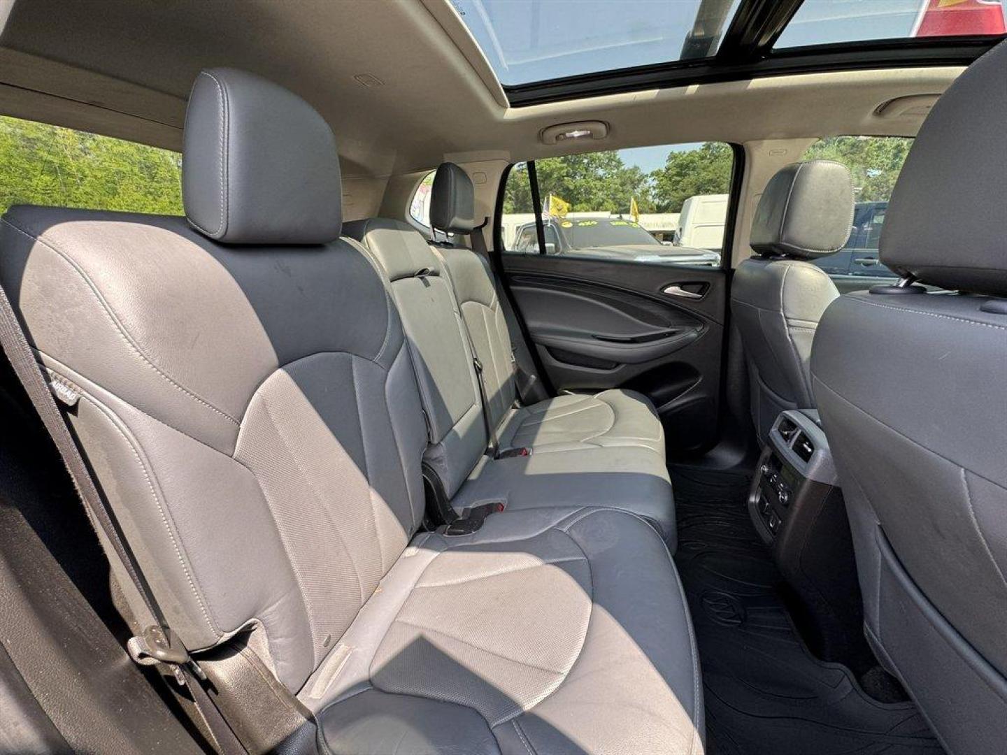 2020 Blue /Grey Buick Envision (LRBFXCSA3LD) with an 2.5l I-4 DI Dohc VVT Flex engine, Automatic transmission, located at 745 East Steele Rd., West Columbia, SC, 29170, (803) 755-9148, 33.927212, -81.148483 - Photo#27
