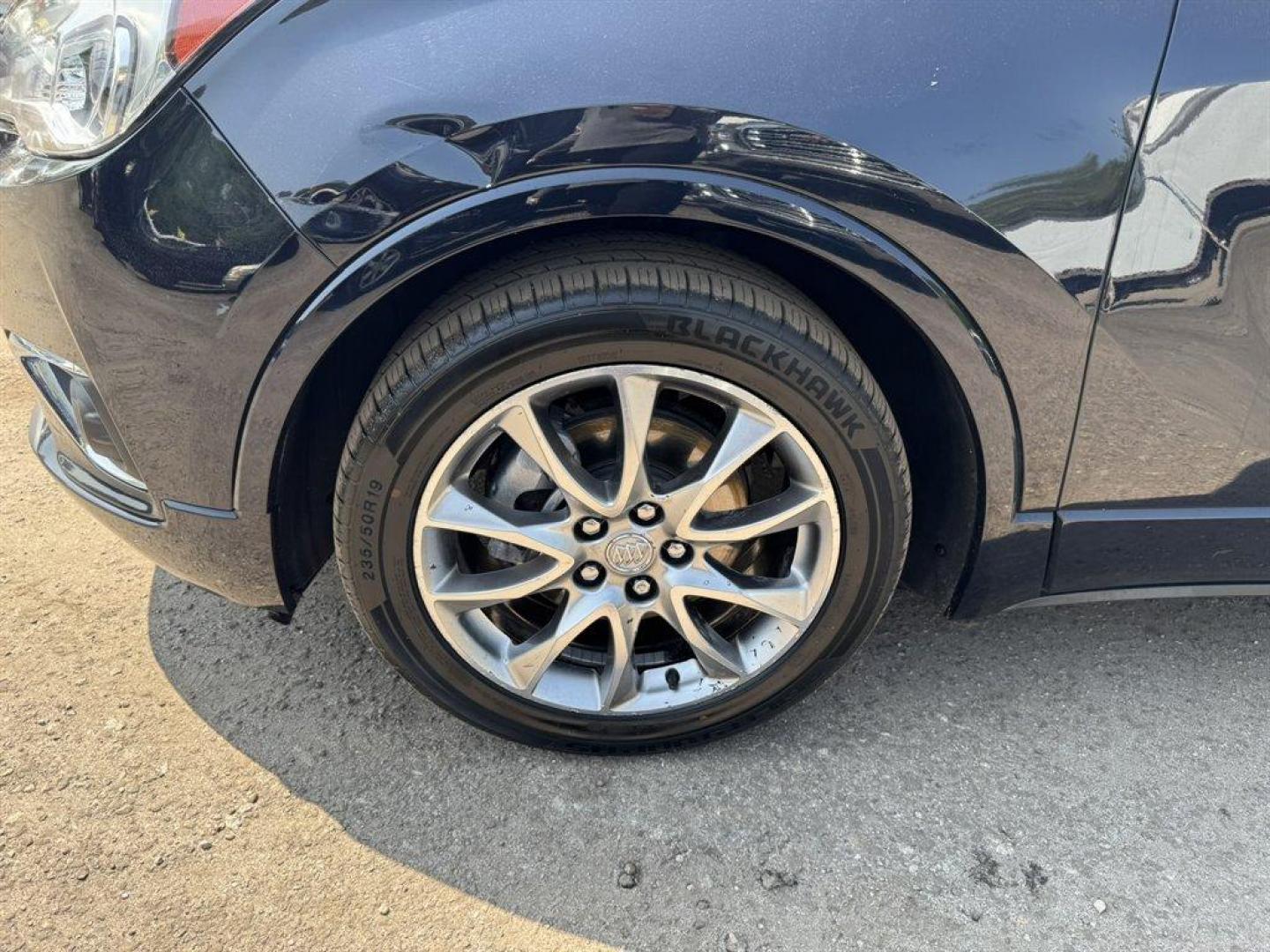 2020 Blue /Grey Buick Envision (LRBFXCSA3LD) with an 2.5l I-4 DI Dohc VVT Flex engine, Automatic transmission, located at 745 East Steele Rd., West Columbia, SC, 29170, (803) 755-9148, 33.927212, -81.148483 - Photo#35
