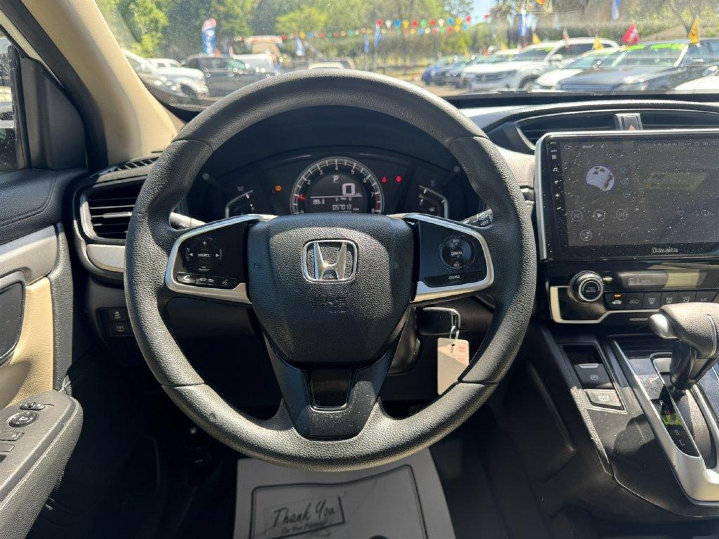 2018 White /Taupe Honda CR-V (2HKRW5H31JH) with an 2.4l I-4 DI Dohc 2.4l engine, Automatic transmission, located at 745 East Steele Rd., West Columbia, SC, 29170, (803) 755-9148, 33.927212, -81.148483 - Photo#7